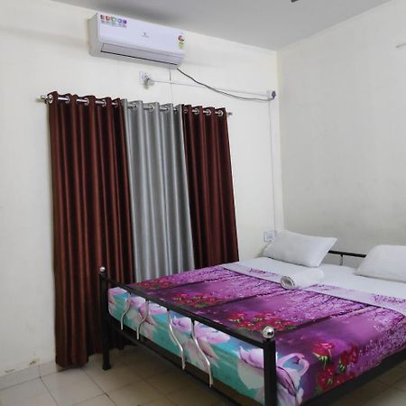 Hotel Silver Space Ernakulam Exterior foto