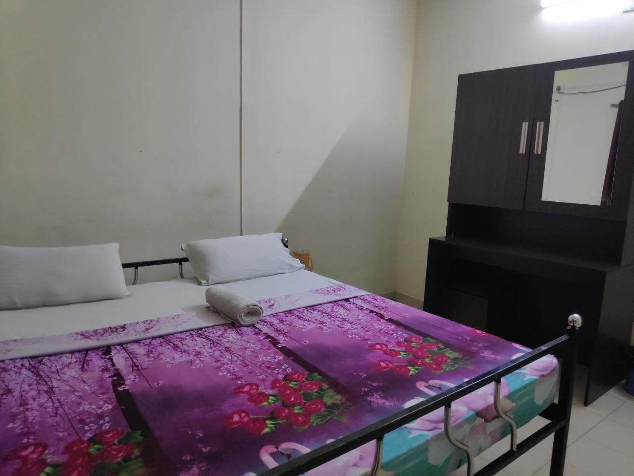 Hotel Silver Space Ernakulam Exterior foto